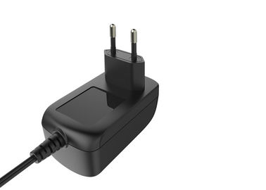 Un buon prezzo. adattatore di corrente continua di CA di 12V 2A nero/bianco con 2 il Pin 3000ma del forcone UE 2 in linea
