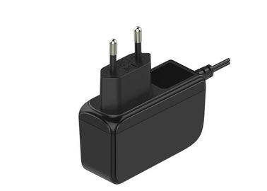 Un buon prezzo. adattatore universale di potere di CA di CC di 15W 12V 1.25A nero/bianco per il decoder in linea