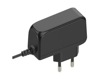 comprare L'UE tappa l'adattatore universale 12V 1.5A di corrente continua di CA/l'alimentatore in CC CA di 24V 0.75A online manufacture
