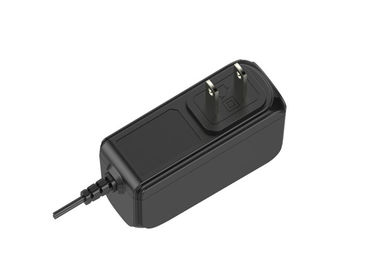 comprare Il nero 90 - 264VAC adattatore universale di potere del supporto della parete da 5 volt con la spina degli Stati Uniti online manufacture