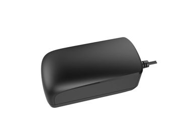 Un buon prezzo. CA elettrico universale dell'adattatore 12v 3A del certificato di RoHS con il Pin degli Stati Uniti in linea
