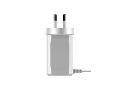 Un buon prezzo. CA bianco 1.5A 1500ma dell'alimentazione elettrica di commutazione della spina 5v dell'AU con il forcone 2 in linea
