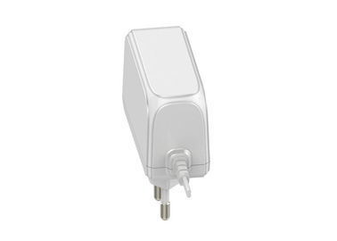 Un buon prezzo. adattatore universale 1500ma bianco di corrente alternata Di 18W 12V con la spina di UE in linea